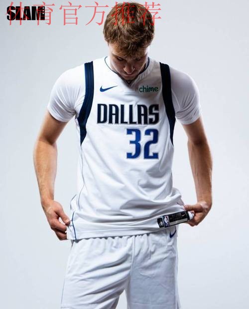 弗拉格成NBA历史首位不到19岁在常规赛拿40+得分球员 弗拉格成NBA历史首位不到19岁在常规赛拿40+得分球员